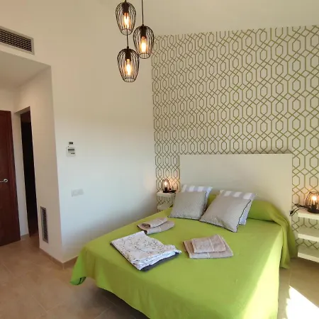 Preciosa Casa Con Piscina En Bonmont * Bonmont Terres Noves